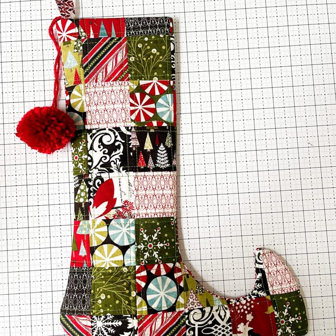 Image of: How to sew an easy elf Christmas stocking